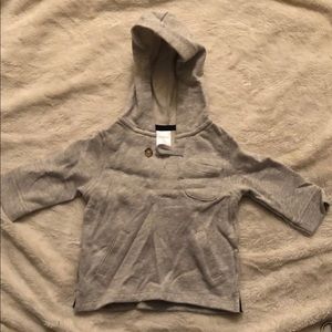 Grey pullover hoodie.